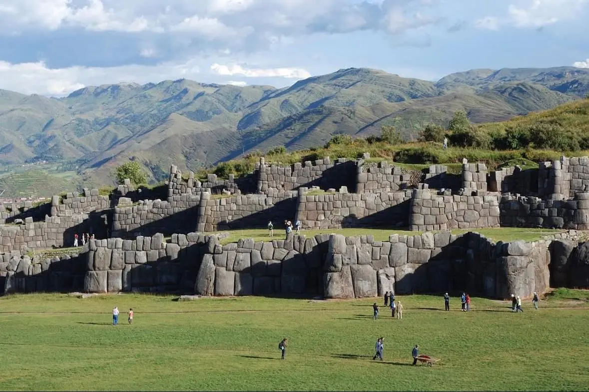 sacsayhuaman