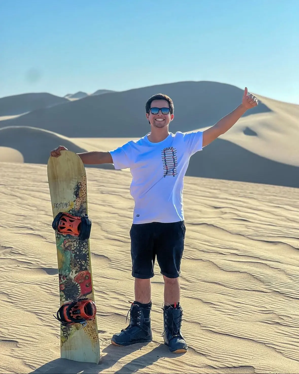 Sandboarding Huacachina